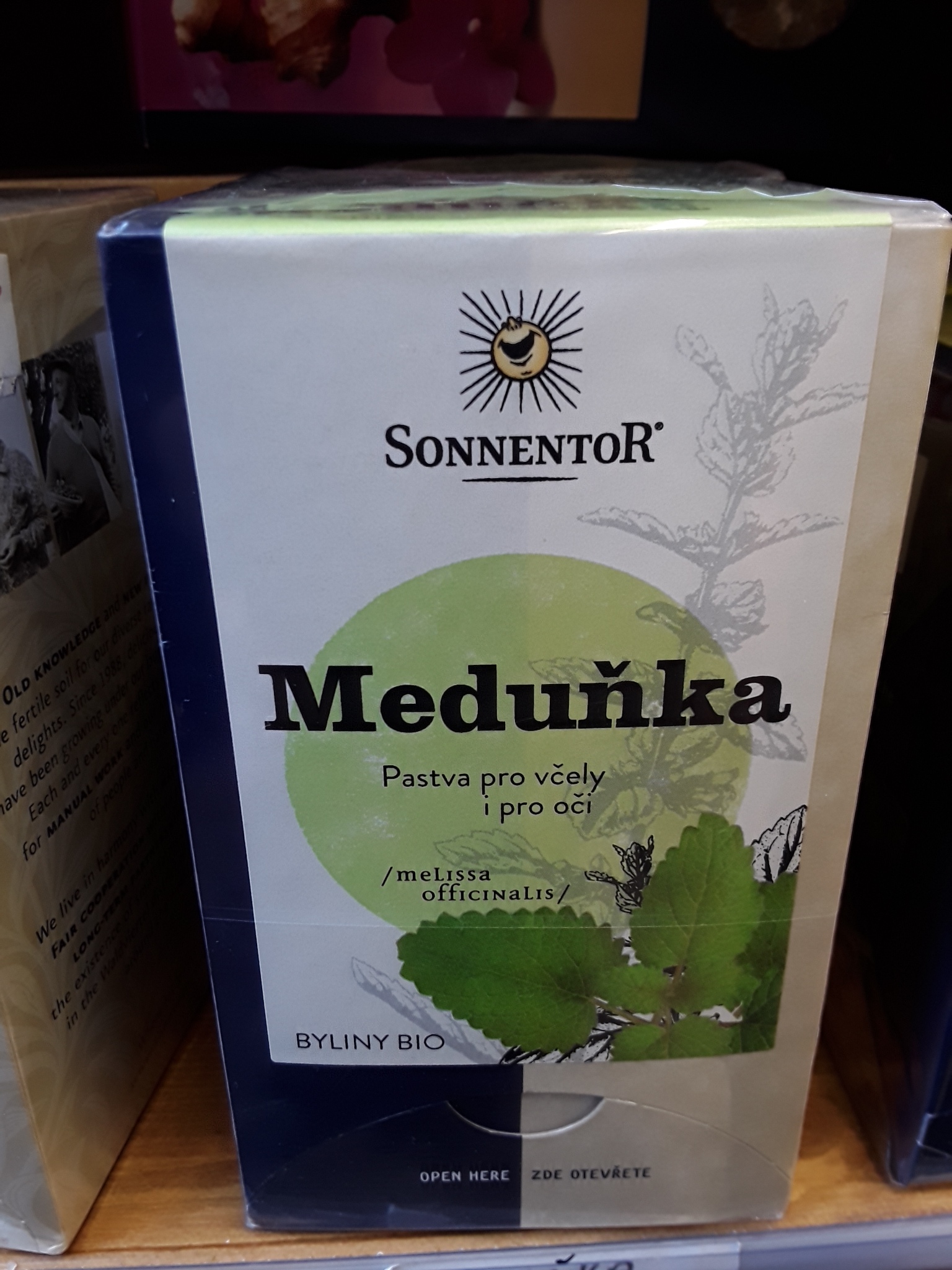 Čaj meduňka
