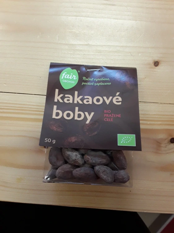 Kakaové boby BIO pražené celé