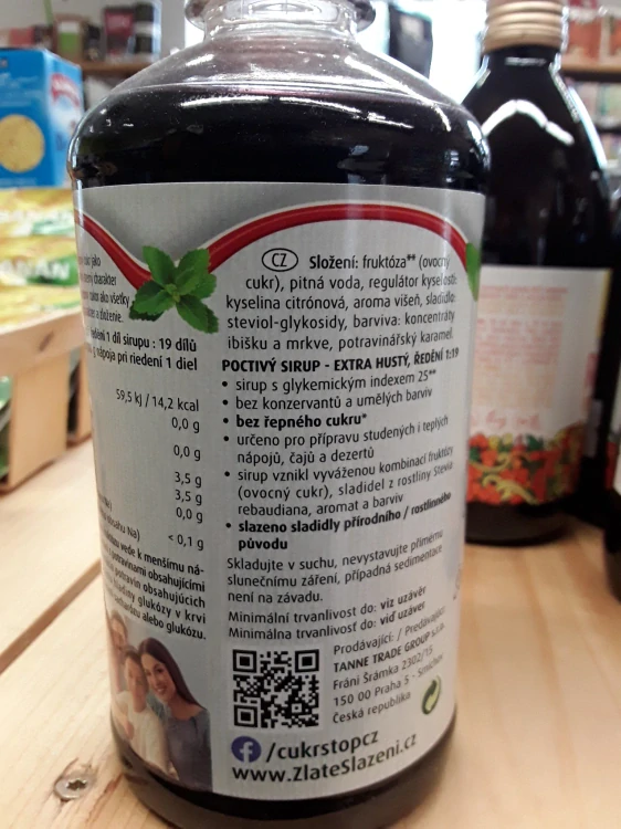 Poctivý sirup šťavnatá višeň
