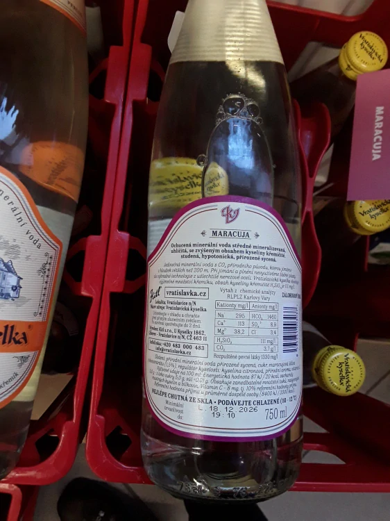 Vratislavická kyselka přírodně perlivá maracuja 