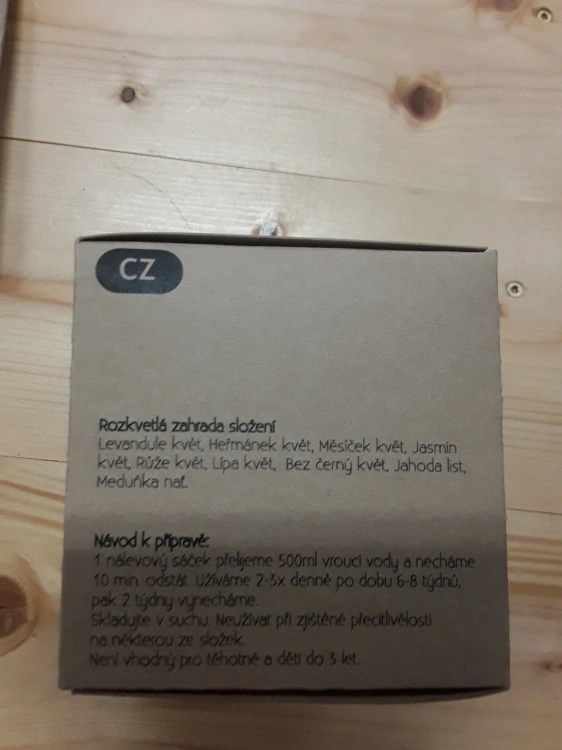 Rozkvetlá zahrada