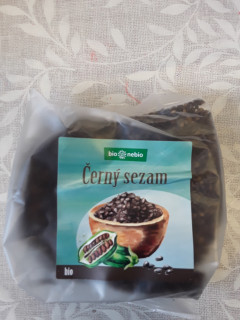 Sezam černý neloupaný bio