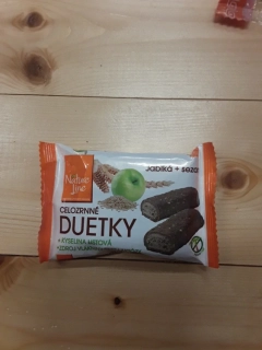 Celozrnné duetky jablka a sezam